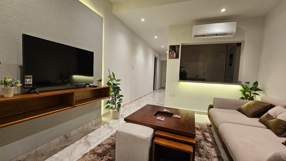B601 · 1BR Apartment in Downtown Cairo Qasr El Nil B601 — Living Room, photo 14
