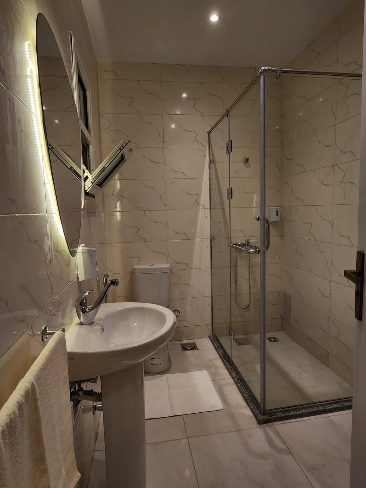 G501 · 1BR Apartment in Downtown Cairo Qasr El Nil G501 — photo 14