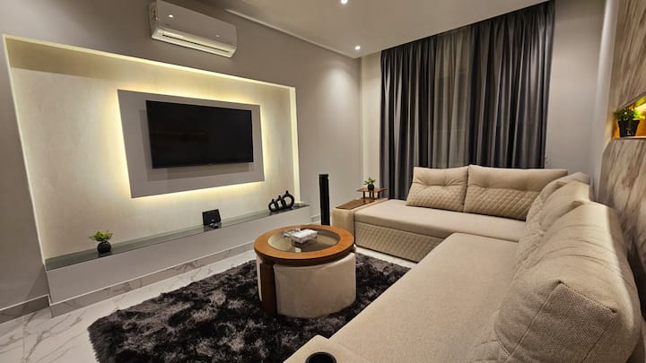 1BR Apartment in Downtown Cairo Qasr El Nil B207