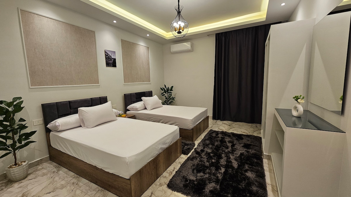 G204 · 2BR Apartment near Tahrir Square Cairo G204 — Second Bedroom, photo 4