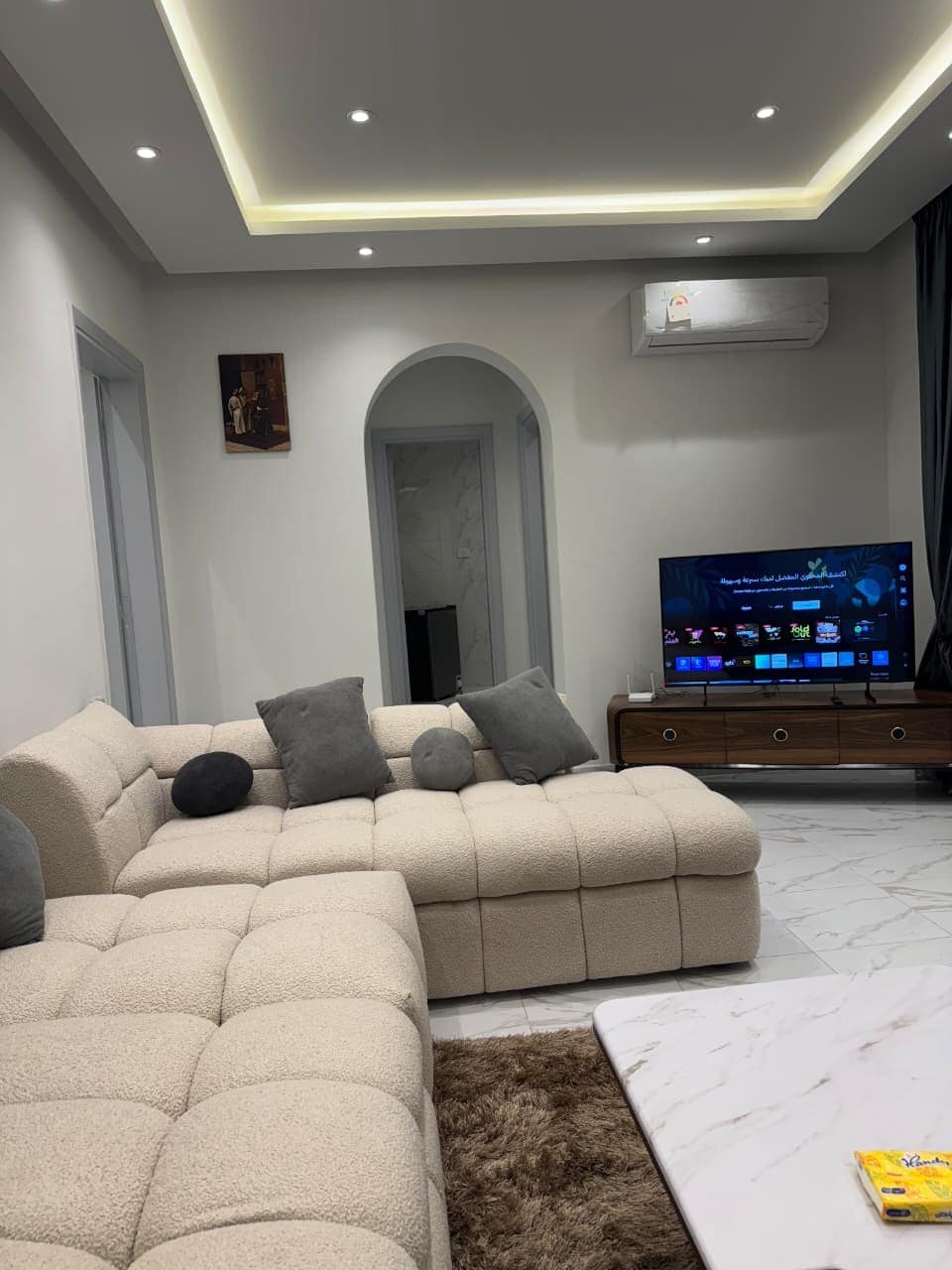 G304 · 2BR Apartment in Downtown Cairo Qasr El Nil G304 — Living Room, photo 10