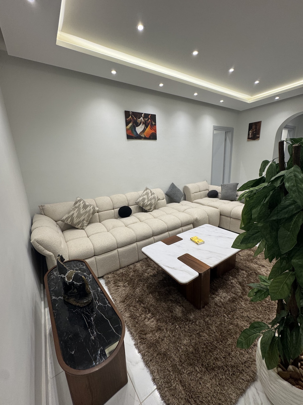 G304 · 2BR Apartment in Downtown Cairo Qasr El Nil G304 — Living Room, photo 3