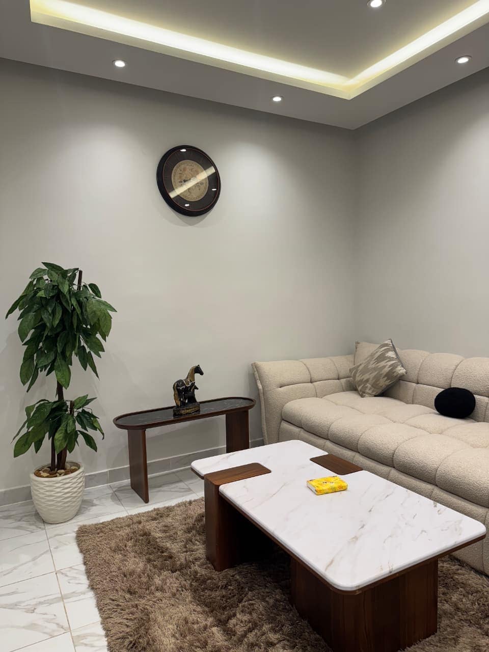 G304 · 2BR Apartment in Downtown Cairo Qasr El Nil G304 — Living Room, photo 5