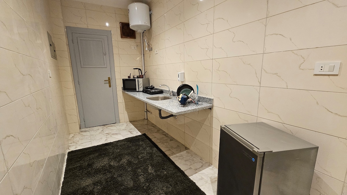 G504 · 2BR Apartment in Downtown Cairo Qasr El Nil G504 — Kitchenette, photo 2