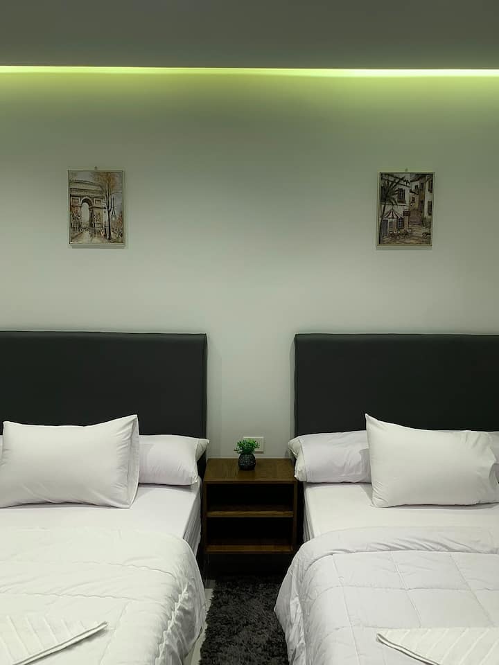 Short Term Rental near Ramses Station G503